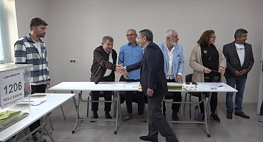 Tepebaşı Belediye Başkanı Ataç, oyunu kullandı