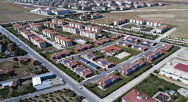 Tepebaşı Belediyesi'nin ilçedeki depremzedelere desteği sürüyor