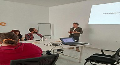 Tepebaşı'nda 'Sosyal Girişimcilik Yolculuğu Nasıl Başlar' eğitimi