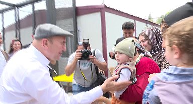 Tunç Soyer: Bu memlekette üretmek, aile ekonomisine katkı verebilmek çok kıymetli