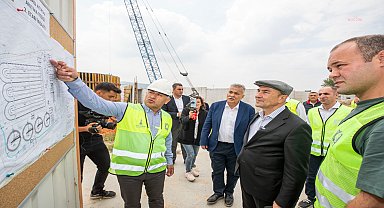 Tunç Soyer: "Tesisin devreye girdiğinde Pamucak Sahili'ne arıtmasız gönderilen atıkların önü kesilmiş olacak"