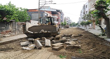 Turgutlu Belediyesi ekipleri, kent genelinde çalışmalara devam ediyor 