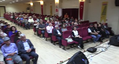 ÜÇ FİDAN BAYRAKLI’DA ANILDI