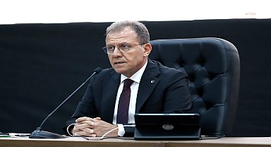 Vahap Seçer'den Anamur'daki fırtınadan zarar gören üreticilere geçmiş olsun