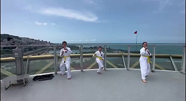 Almanya'dan Rize'ye gelen tekvandocular, Ayder Yaylası'nda antrenman yaptı