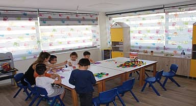 Antalya Büyükşehir'in Manavgat Çocuk Kreşi ve Gündüz Bakımevi hizmete açıldı