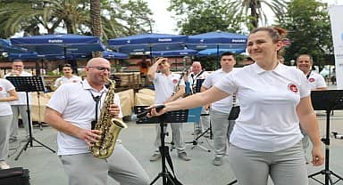 Antalya Büyükşehir'in "Müzik Şehrin Kalbinde" konseri başladı