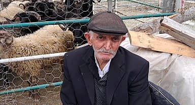 Artvinli besici: "İşimiz zor. Vatandaşın yarısı kurban alamıyor"