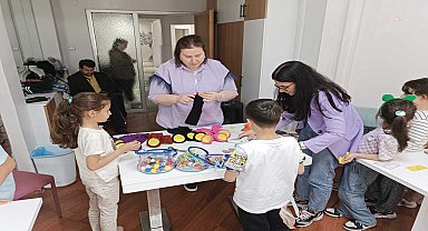 Atakum Belediyesi'nin depremzedeler için düzenlediği 'Şehrimde Dört Hafta' etkinliği devam ediyor