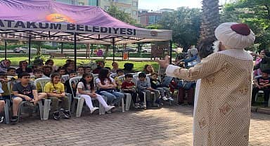 Atakum'da depremzede çocuklara moral desteği