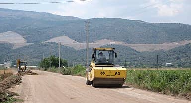 Aydın Büyükşehir Belediyesi, yol çalışmalarına hız kattı