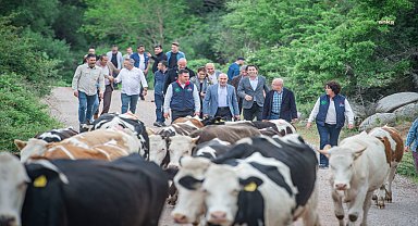 Bergama'da Geleneksel Yayla Serüveni, Tunç Soyer'in katılımıyla başladı