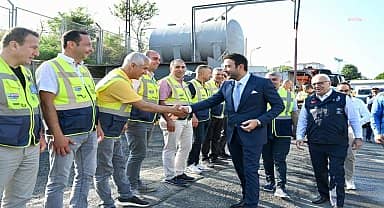 Beşiktaş Belediye Başkanı Akpolat, çalışma arkadaşlarının Kurban Bayramı'nı kutladı