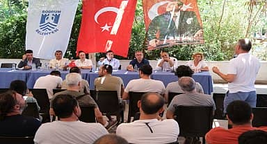 Bodrum Belediye Başkanı Aras, Bitez esnafıyla bir araya geldi