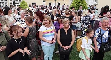 Bornova Belediyesi kursiyerlerinden yıl sonu sergisi 