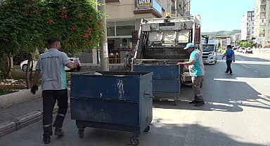 Buca'da temizlik ve denetimler sürüyor