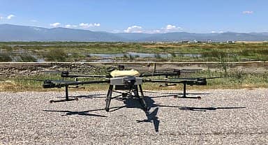 Burhaniye'de sinekle mücadelede yeni çözüm