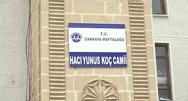 Çankaya'daki camilerde bayram temizliği