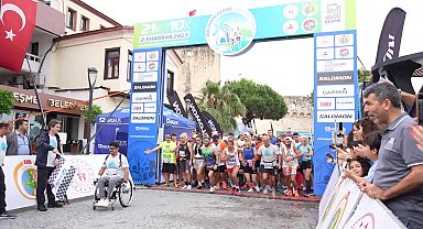 Çeşme Yarı Maratonu'nda birinciler belli oldu
