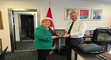 Ceyhan Belediye Başkanı Erdem, Ankara'da temaslarını sürdürüyor