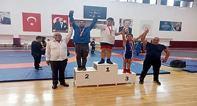 Döşemealtı Belediyesi Güreş Takımı, başarılı dereceler almaya devam ediyor