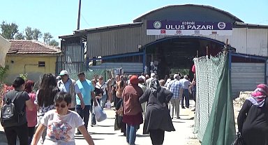 Döviz kuru arttı, Bulgar turistler alışveriş için Edirne'ye akın etti