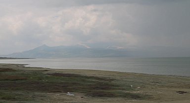 Dünya Çevre Gününde Burdur Gölü'nde kuraklığa dikkat çekildi
