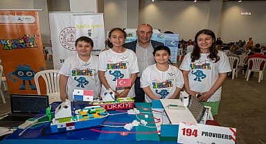 Dünya Robot Olimpiyatı 2023'te kazananlara ödülleri verildi…Soyer: 2024'de dünyada varlığınızı göstermek için büyük bir fırsat yaratacağız