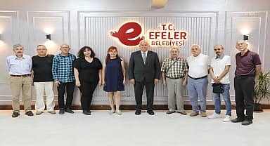 Efeler Belediye Başkanı Atay, yazarlarla buluştu