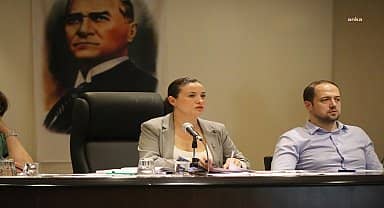 Efes Selçuk Belediye Başkanı Sengel: "Halkla birlikte yönetmeye devam edeceğiz"