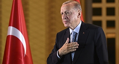 Erdoğan, yemin etmek için geldiği TBMM’de resmî törenle karşılandı