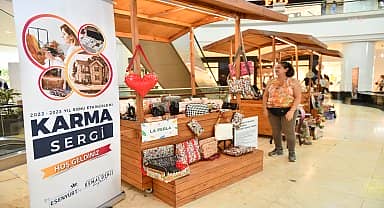 Esenyurt Belediyesi'nin kadın kursiyerleri el emeği ürünlerini sergiliyor