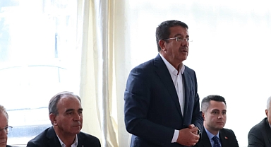 Eski Ekonomi Bakanı Nihat Zeybekci, Muğla’da trafik kazası geçirdi