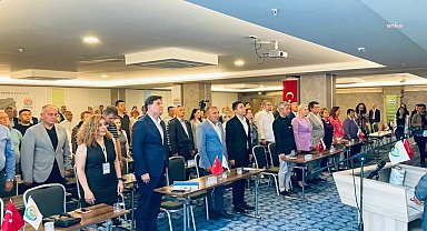 Fethiye Belediye Başkanı Karaca, Marmaris'teki 'Şehirleşme Ve Deprem Gerçeği' çalıştayına katıldı