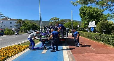 Fethiye zabıtasından uygunsuz yerlere park edilmiş araçlara ceza