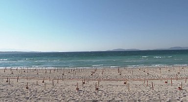 İzmir'de 41 halk plajının 40'ında mavi bayrak dalgalanıyor