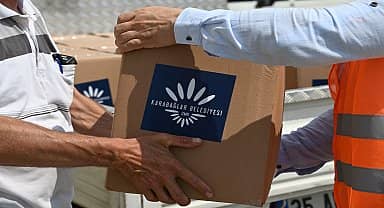 Karabağlar Belediyesi'nden bayram dayanışması