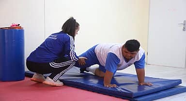 Kartal Belediyesi'nden özel çocuklara spor eğitimi