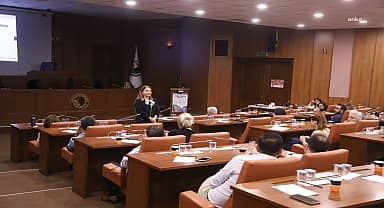 Kartal Belediyesi'nden personeline 'Kişisel Zaman Eğrisi' eğitimi