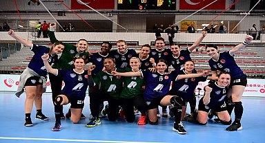 Konyaaltı Belediyesi Kadın Hentbol Takımı, lig şampiyonluğu yolunda