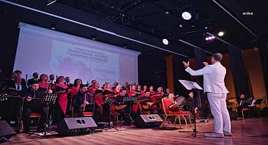 Konyaaltı Belediyesi Türk Halk Müziği Korosu'ndan 'Deyişler Ve Semahlar' konseri