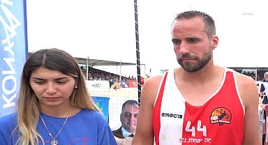 Konyaaltı'nda düzenlenen Avrupa Plaj Hentbolu Finalleri'nde depremde yaşamını yitiren Cemal Kütahya unutulmadı