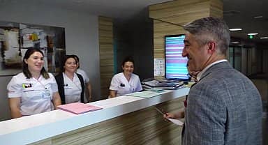 Marmaris Belediye Başkanı Oktay'dan mezarlık ve hastanelere bayram ziyareti 