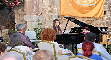 'Marmaris Uluslararası Kültür ve Sanat Festivali' devam ediyor