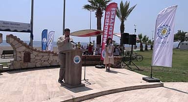 Menderes'te mavi bayraklar göndere çekildi