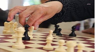 Merkezefendi Belediyesi'nin Aktif Yaş Alma Merkezi'nde kurslar devam ediyor