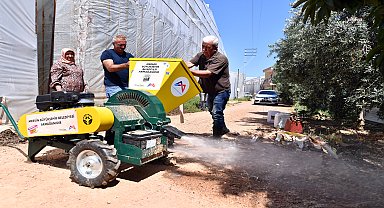 Mersin Büyükşehir Belediyesi'nden muz üreticisine destek 
