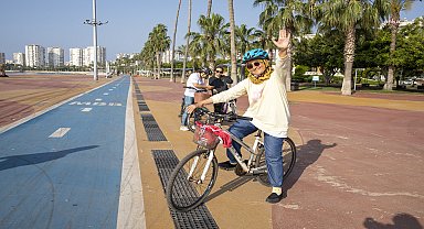 Mersin Büyükşehir bisiklet kullanımını teşvik etmeye devam ediyor