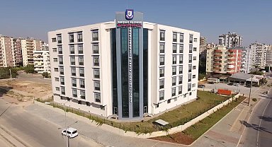 Mersin Yenişehir Belediyesi, depremzedelere ev sahipliği yapmaya devam ediyor