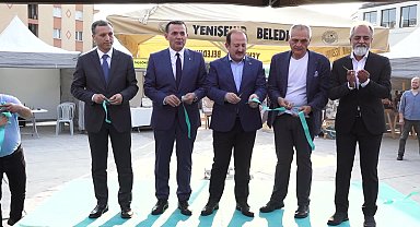 Mersin Yenişehir Belediyesi Hatay Esnafları ve Sanatçılarıyla Dayanışma Etkinliğine ev sahipliği yapıyor